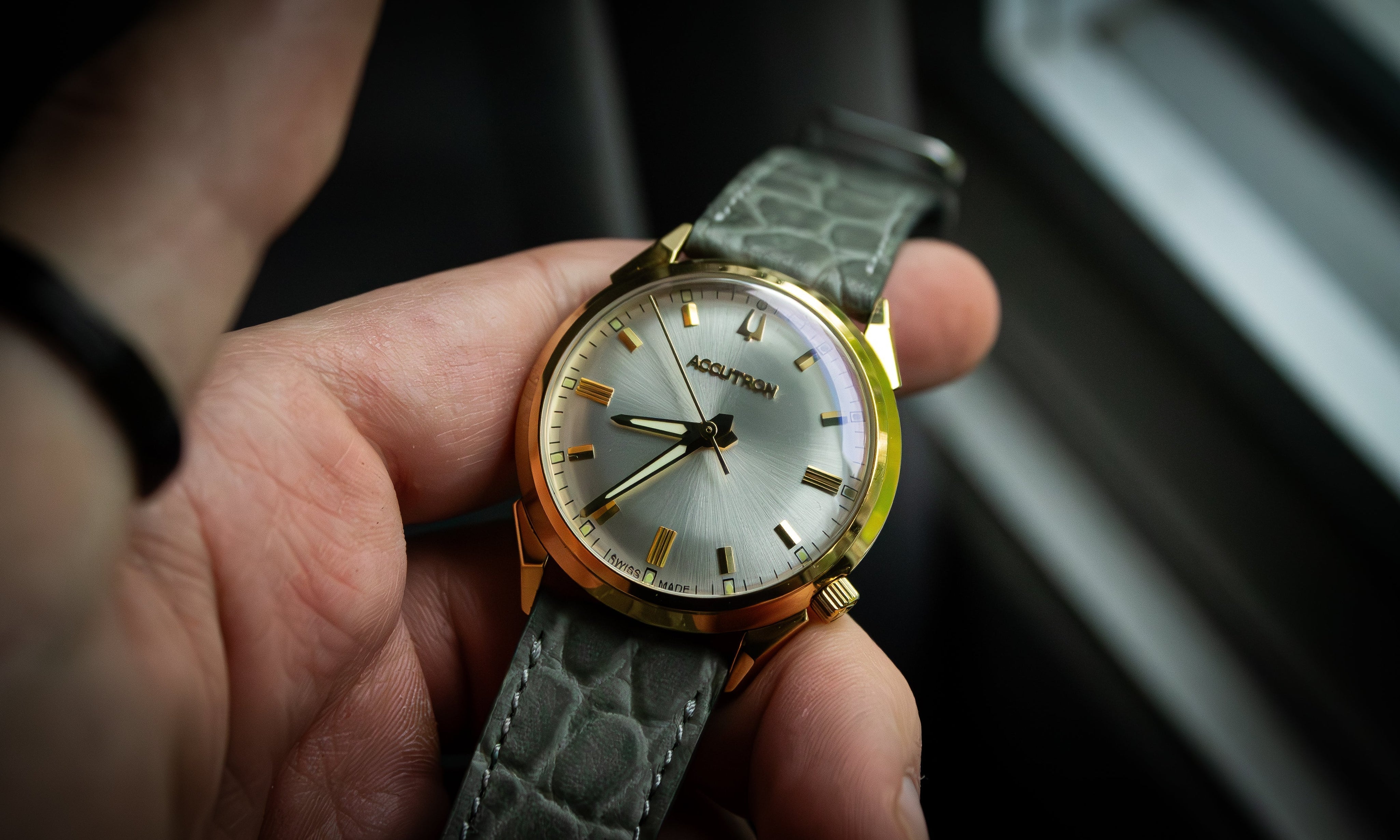 Hands-on with the Embossed Circular Alligator Strap from RSM Watch Strap